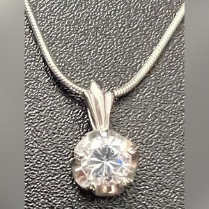 925 Sterling Silver Slinky 16" Chain With Prong Set CZ 925 Pendant